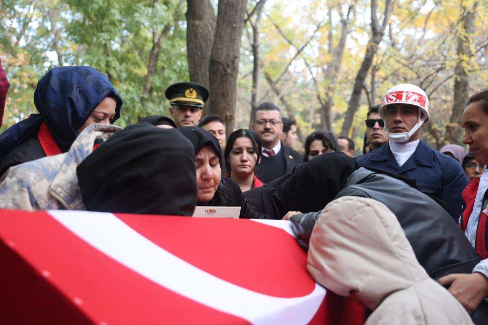 Konya’da şehit eşinden Ahmet Yasir Kuyucu’ya yürek yakan veda 25